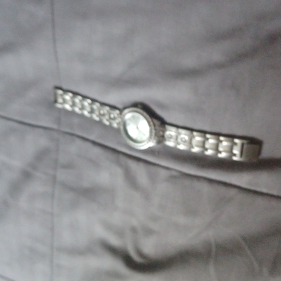 Base metal watch bezel 2006 - Picture 3 of 4